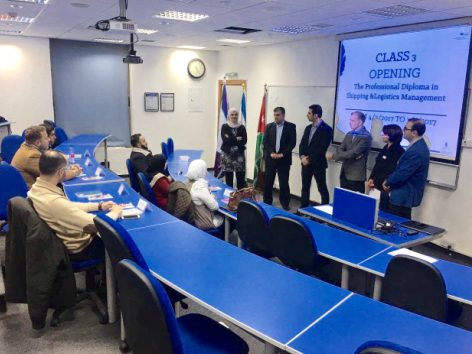 شركة الأعمال التنفيذية تطلق الدفعة الثالثة من الدبلوم الاحترافي في مجال الشحن والإدارة اللوجستية شركة الأعمال التنفيذية تطلق الدفعة الثالثة من الدبلوم الاحترافي في مجال الشحن والإدارة اللوجستية