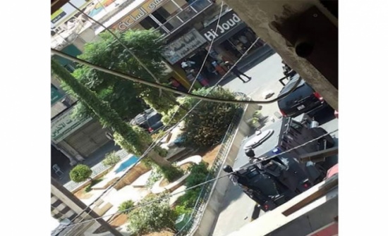 حملة لإزالة البسطات تسفر عن القبض على 5 مطلوبين خطرين في اربد حملة لإزالة البسطات تسفر عن القبض على 5 مطلوبين خطرين في اربد