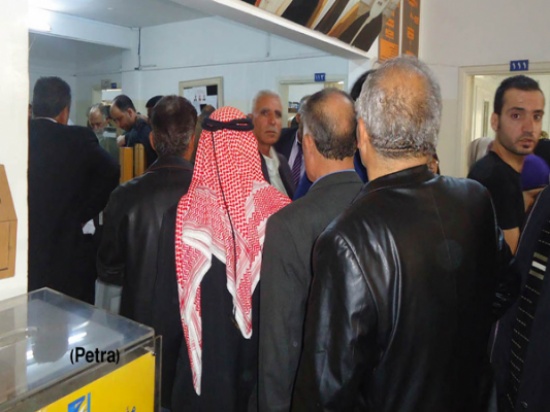 تسليم دفعة جديدة من الدعم النقدي الثلاثاء والأربعاء تسليم دفعة جديدة من الدعم النقدي الثلاثاء والأربعاء