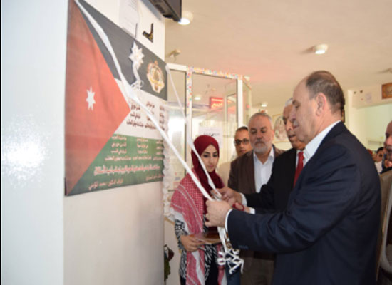 رئيس جامعة إربد الأهلية يرعى حفل كلية العلوم التربوية بعيد الاستقلال ويوم الجيش رئيس جامعة إربد الأهلية يرعى حفل كلية العلوم التربوية بعيد الاستقلال ويوم الجيش
