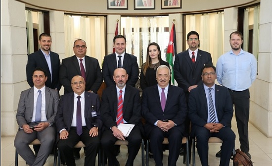 السفير الاسترالي يشيد بتجربة "الشرق الاوسط" في الانفتاح على الفضاء الاكاديمي العالمي