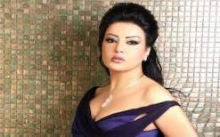 سمية الخشاب مع طبيبها الخاص في ألمانيا سمية الخشاب مع طبيبها الخاص في ألمانيا