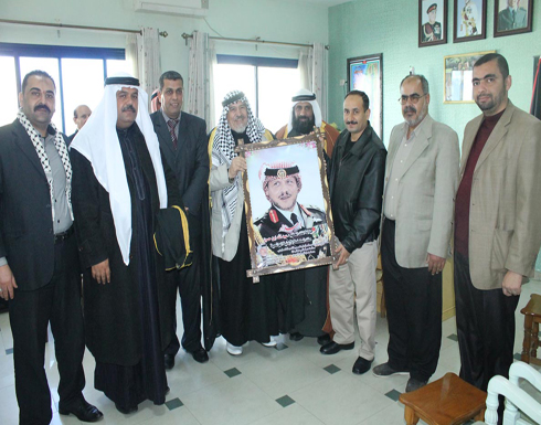 وفد من حي الشجاعية يثمن جهود طواقم مستشفى غزة 33