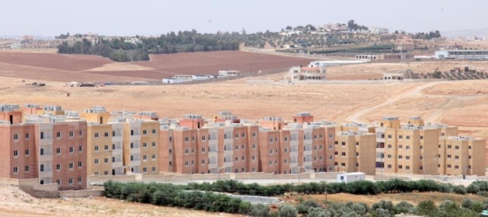 "التربية" تتعهد العدالة والشفافية في توزيع شقق "سكن كريم"