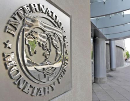 وزير المالية : " النقد "  اشترط تخفيض نسبة الدين إلى 80٪ هذا العام