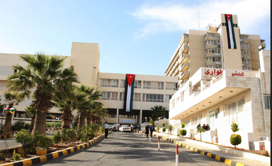 وفد من وكالة "يو أس أيد" يزور مستشفى الجامعة الأردنية