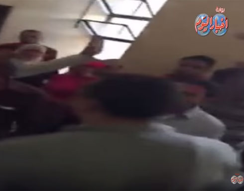 بالفيديو: حياة الدرديري وانصار "عكاشه" يعتصمون بقسم مدينة نصر للمطالبة بخروجه