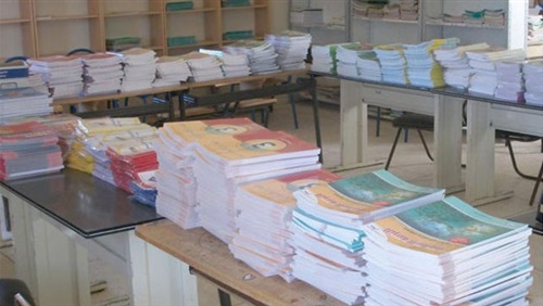 وقفة احتجاجية في الشوبك رفضا للمناهج وقفة احتجاجية في الشوبك رفضا للمناهج