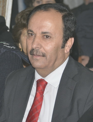 محافظ الزرقاء يتفقد مشروع تحدي الالفية