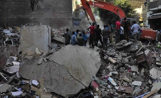 بالفيديو : تجدد الاحتجاج ضد قانون الإزالة والحكومة تمنح تسهيلات في مصر