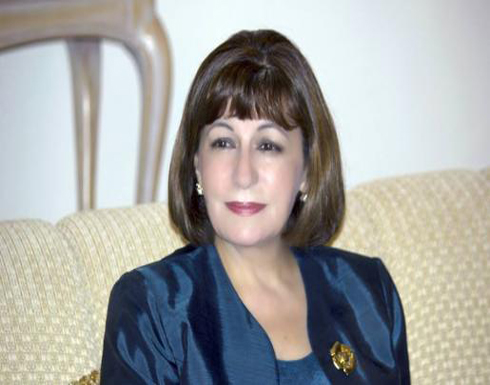 وزيرة الثقافة تدعو الى الابتعاد عن النمطية في إقامة الفعاليات وزيرة الثقافة تدعو الى الابتعاد عن النمطية في إقامة الفعاليات
