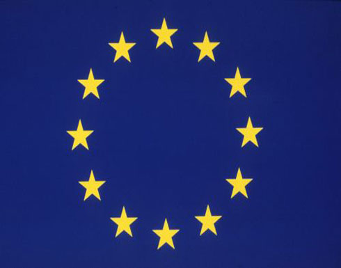 الاتحاد الأوروبي يطالب بوضع تحذيرات من المواد المسببة للحساسية داخل قوائم الطعام