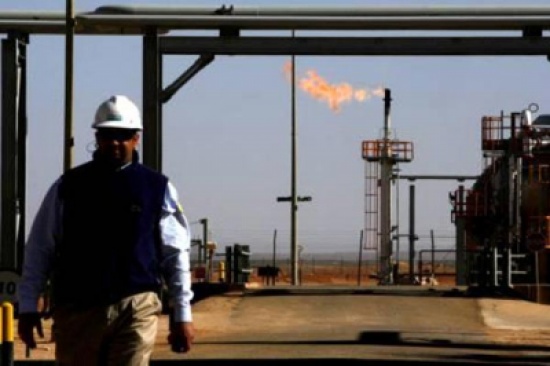 تعاون نفطي بين الأردن والعراق وإيران لاستثمار حقل "الريشة" تعاون نفطي بين الأردن والعراق وإيران لاستثمار حقل "الريشة"