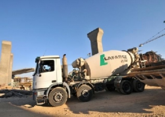 نقابة البناء تصعد ضد لارفارج الاسمنت الاردنية نقابة البناء تصعد ضد لارفارج الاسمنت الاردنية