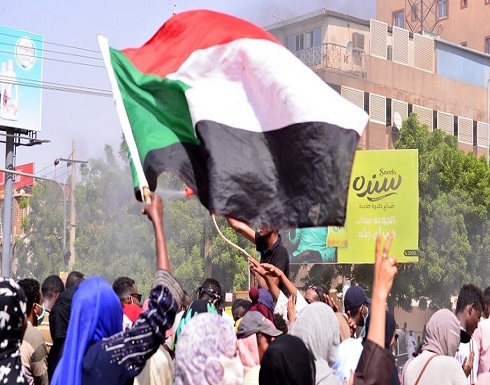 لجنة الأطباء في السودان : مقتل 3 متظاهرين خلال الاحتجاجات في البلاد لجنة الأطباء في السودان : مقتل 3 متظاهرين خلال الاحتجاجات في البلاد
