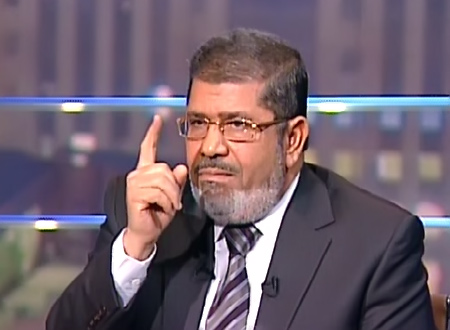 مرسي: الاعتداء على الكاتدرائية "اعتداء علي شخصياً" مرسي: الاعتداء على الكاتدرائية "اعتداء علي شخصياً"