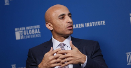 العتيبة: قطر تريد حكومات إسلامية ونحن نريدها علمانية