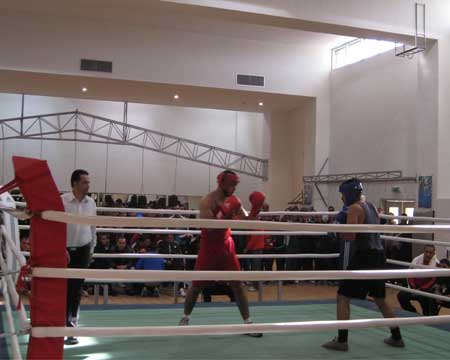 الوسط بطلا لملاكمة قوات الدرك