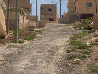 اهالي حي القطيفات بالطفيلة يطالبون بمشروعات خدمية