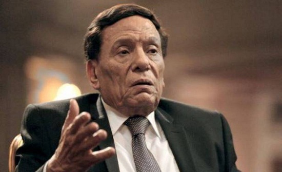عادل إمام يصدم جمهوره في أحدث اطلالة له! عادل إمام يصدم جمهوره في أحدث اطلالة له!
