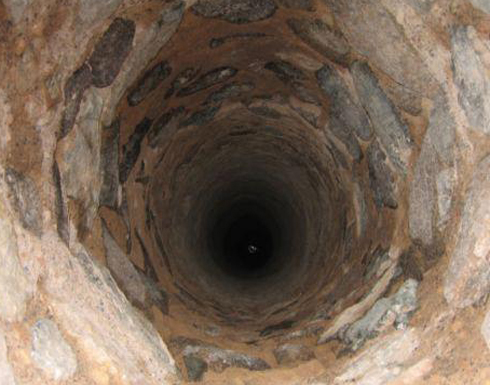 البلقاء : وفاة طفل غرقا في بئر ماء