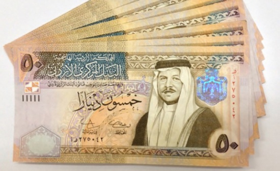 بلدية الخالدية تصرف 50 دينارا لموظفيها