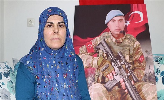 شهيد تركي يروي حكايته مع أطفال قرية قصفها النظام بإدلب