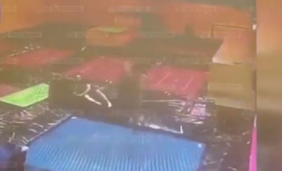 شاب حاول الشقلبة على الترامبولين فانكسر ظهره (فيديو) شاب حاول الشقلبة على الترامبولين فانكسر ظهره (فيديو)