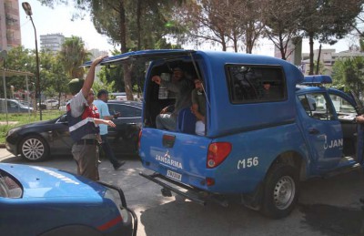 توقيف 6 أشخاص ينتمون لمنظمة “بي كا كا” الإرهابية في إسطنبول