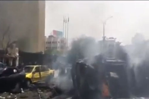 تفجير بساحة السبع بحرات في العاصمة دمشق ( فيديو ) تفجير بساحة السبع بحرات في العاصمة دمشق ( فيديو )