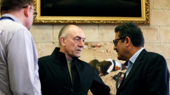 مسؤول يمني: ميليشيات الحوثي أغلقت الطريق أمام الوفد الأممي بالحديدة