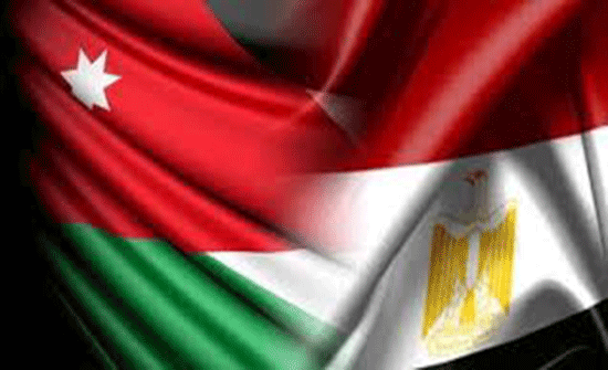 النقل: استمرار العمل بآلية دخول الشاحنات والبرادات بين الاردن ومصر