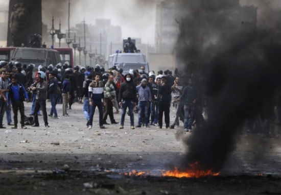 سقوط قتيل ثان بالرصاص امام قسم شرطة في بورسعيد