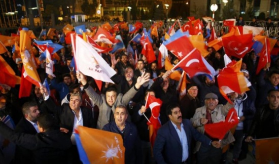 هل تعانق تركيا دستورها الجديد قريبا؟ هل تعانق تركيا دستورها الجديد قريبا؟