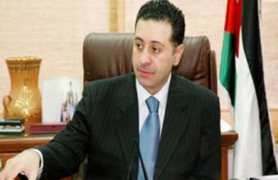 وزير الصناعة يؤكد حرص الوزارة على دعم وتعزيز تنافسية الصناعة الوطنية وزير الصناعة يؤكد حرص الوزارة على دعم وتعزيز تنافسية الصناعة الوطنية