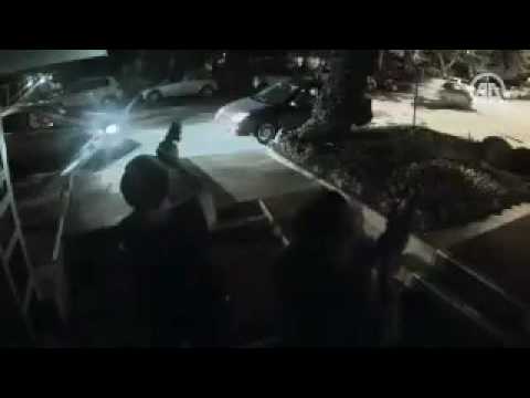 “فيديو”: لحظة الهجوم على مقر المخابرات التركية في أنقرة