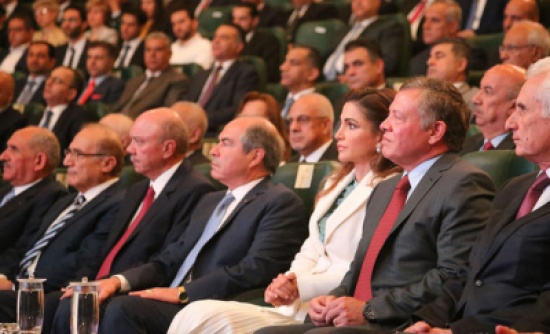 مختصون يؤكدون أهمية الاستراتيجية الوطنية لتنمية الموارد البشرية