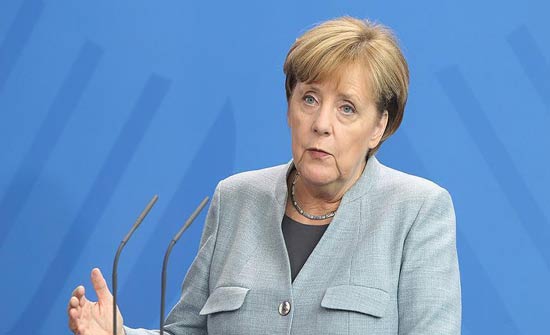 ميركل: نقوم بكل شيء يمكن تخيله لكشف ملابسات حادث مونستر ميركل: نقوم بكل شيء يمكن تخيله لكشف ملابسات حادث مونستر