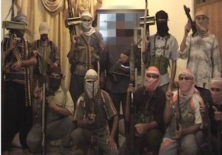 القاعدة في العراق تتبنى قتل 48 جندياً سورياً