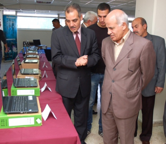 د.المساعفة يفتتح معرضا للحاسوب في الطفيلة التقنية د.المساعفة يفتتح معرضا للحاسوب في الطفيلة التقنية