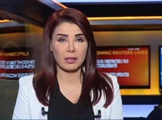بالفيديو.. مذيعة شهيرة تبكي على الهواء! بالفيديو.. مذيعة شهيرة تبكي على الهواء!
