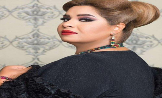 بالفيديو : هيا الشعيبي تثير ضجة بسبب طريقتها في الأكل.. والجمهور يسخر منها بالفيديو : هيا الشعيبي تثير ضجة بسبب طريقتها في الأكل.. والجمهور يسخر منها