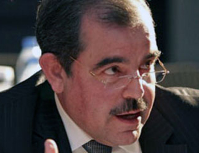 وزير صحة “بن علي” ونقيب المحامين السابق يقدمان أوراق ترشحهما للانتخابات الرئاسية