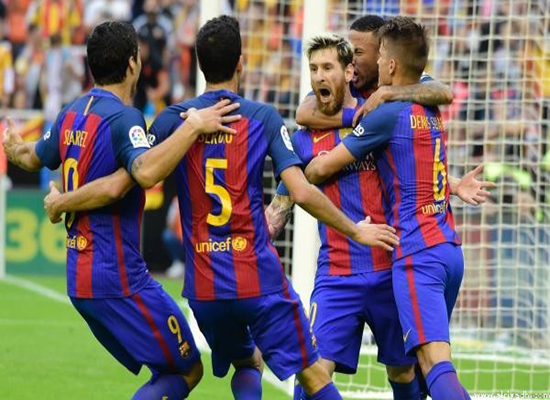 بالفيديو: ميسي يقود برشلونة لصدارة الدوري الأسباني مؤقتاً بالفيديو: ميسي يقود برشلونة لصدارة الدوري الأسباني مؤقتاً
