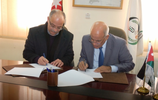 اتفاقية في "الطفيلة التقنية" للإشراف على بناء المجمع الرياضي اتفاقية في "الطفيلة التقنية" للإشراف على بناء المجمع الرياضي