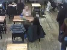 فيديو: شاب وصديقته يسرقان حقيبة فتاة بطريقة غريبة