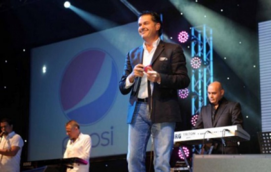 راغب علامة يتألق في حفل نجوم "أراب أيدول"