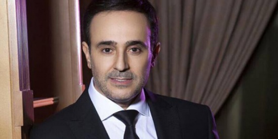 مفاجأة غير متوقعة لزوجة صابر الرباعي من قبل جمهور زوجها..بالصورة مفاجأة غير متوقعة لزوجة صابر الرباعي من قبل جمهور زوجها..بالصورة