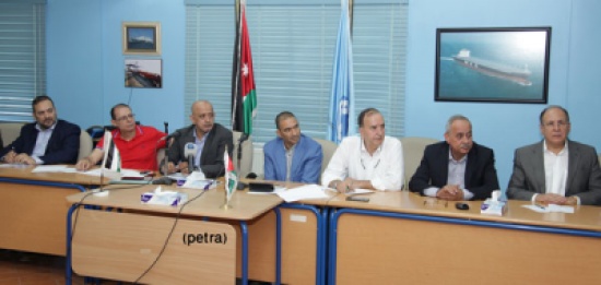 ممثلو القطاع الخاص يحملون شركة ميناء الحاويات مسؤولية ازمة الميناء ممثلو القطاع الخاص يحملون شركة ميناء الحاويات مسؤولية ازمة الميناء