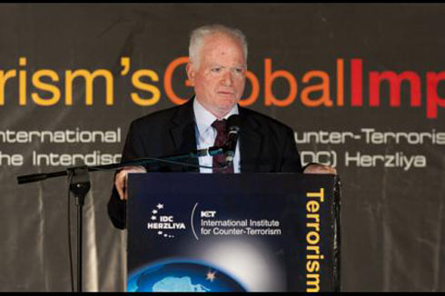 معاريف : الوفد الإسرائيلي المفاوض سيرفض غالبية مطالب حماس